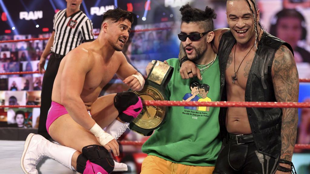 Ángel Garza, a la izquierda, y Bad Bunny junto a Damian Priest, en un fotomontaje