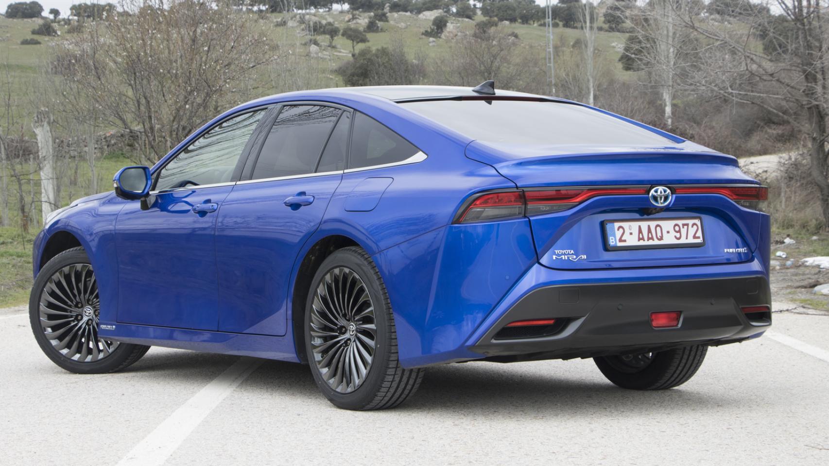 Todas las fotos del nuevo Toyota Mirai, el nuevo coche de hidrógeno de la marca japonesa