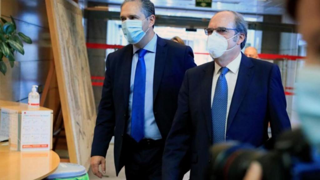 Gabilondo y José Cepeda, en la Asamblea de Madrid.