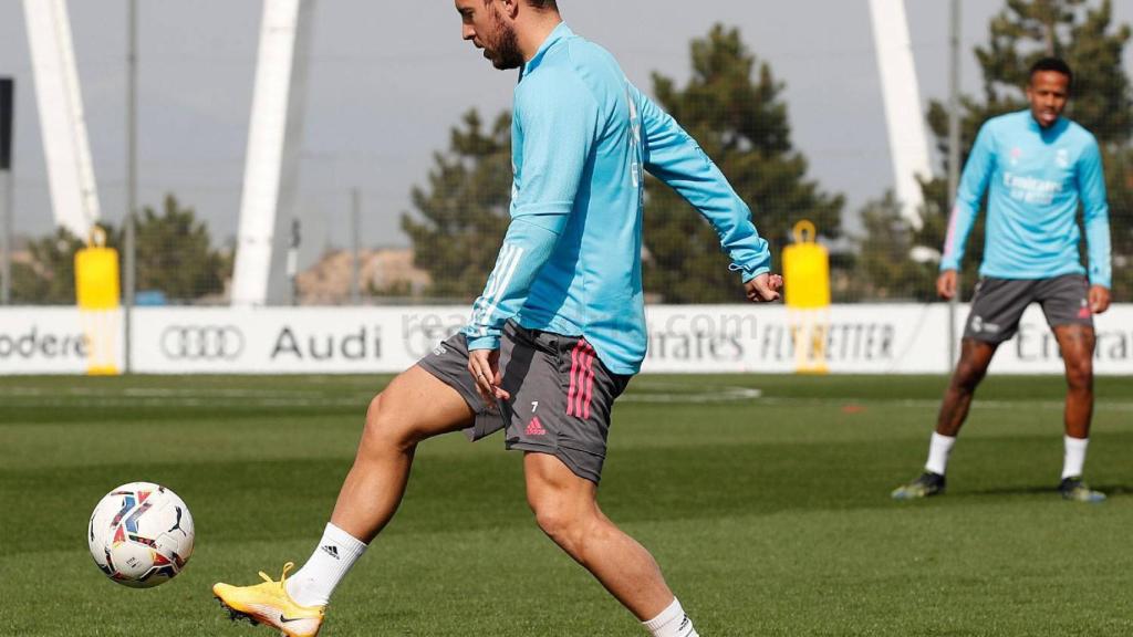 Eden Hazard, durante el entrenamiento