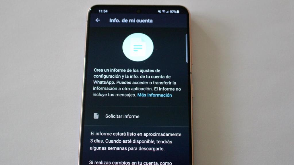 WhatsApp permite descargar toda la información.