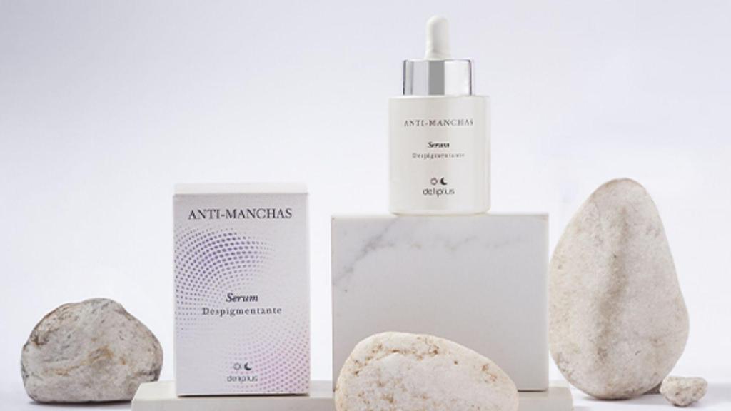 El sérum despigmentante del Deliplus potencia los efectos de las cremas anti-manchas.
