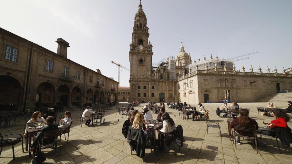 Ambiente primaveral en  A Quintana,  en Santiago de Compostela. EFE/Lavandeira jr