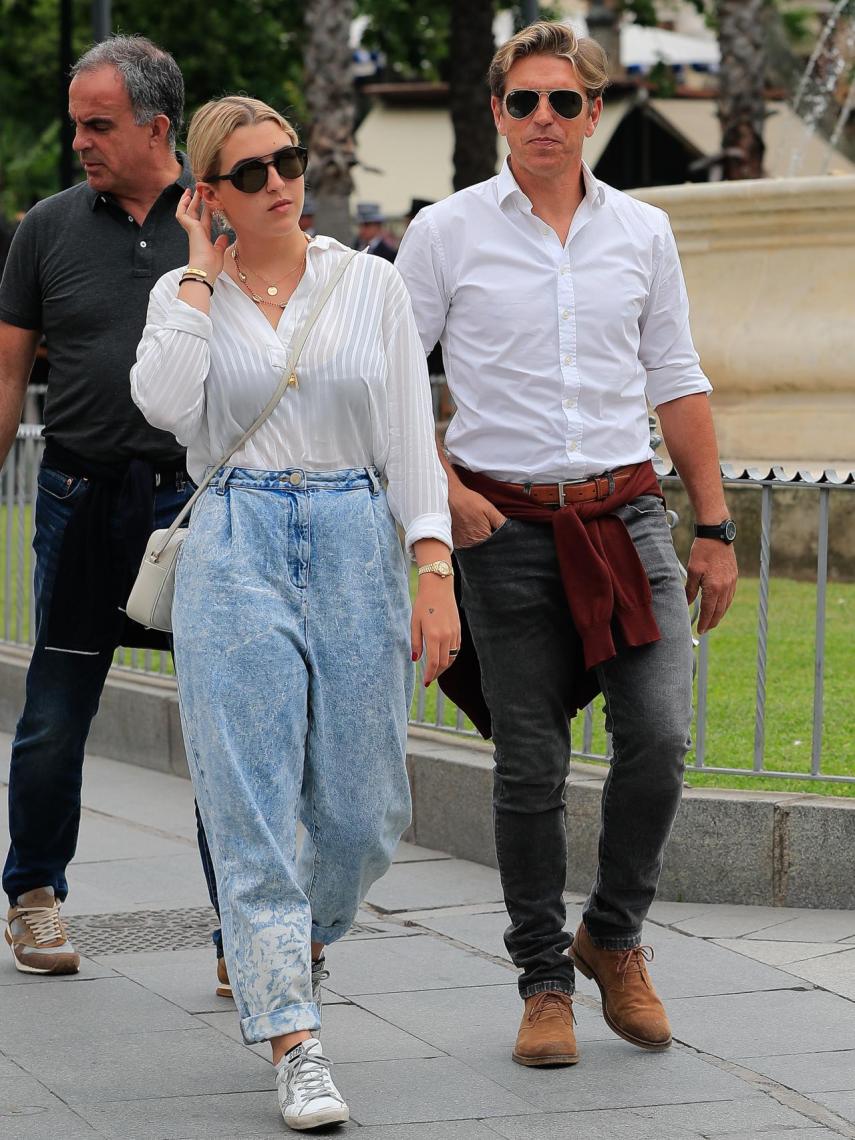 El torero junto a su hija Alba.