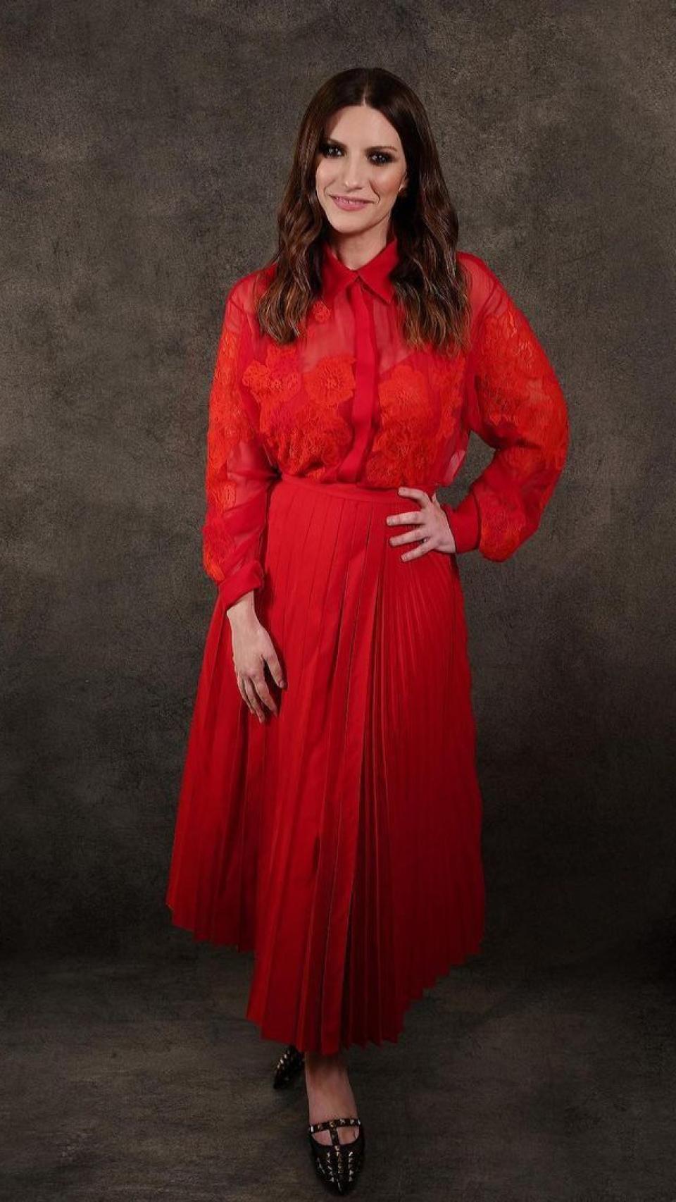 Este es el 'look' de Valentino que eligió Pausini para su gran noche,