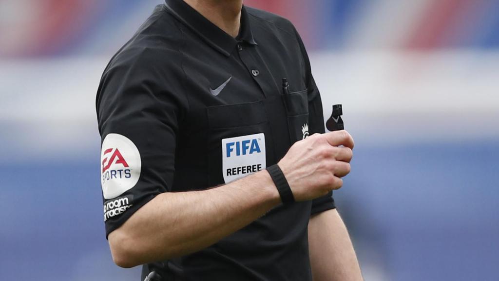 Anthony Taylor, árbitro inglés