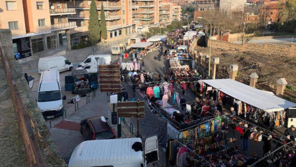 Imagen de archivo del mercadillo del martes en Duque de Lerma