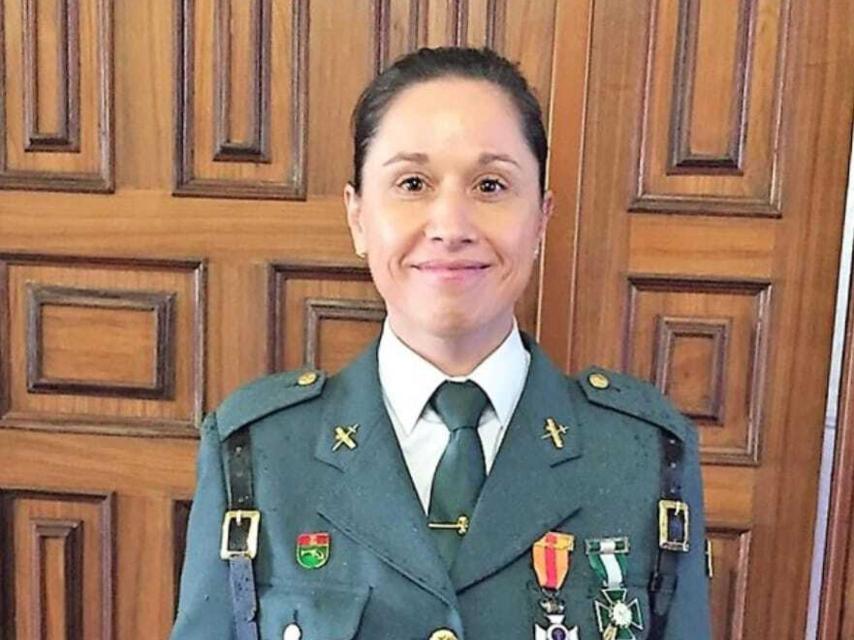 Begoña Uña lleva 25 años en el Instituto Armado.