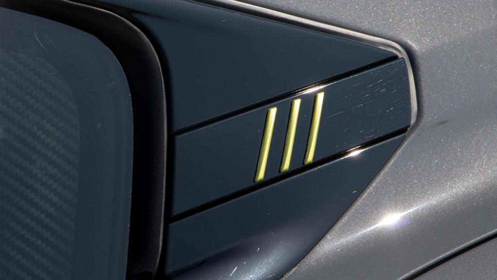 El emblema de PSE recuerda  a las garras del león.