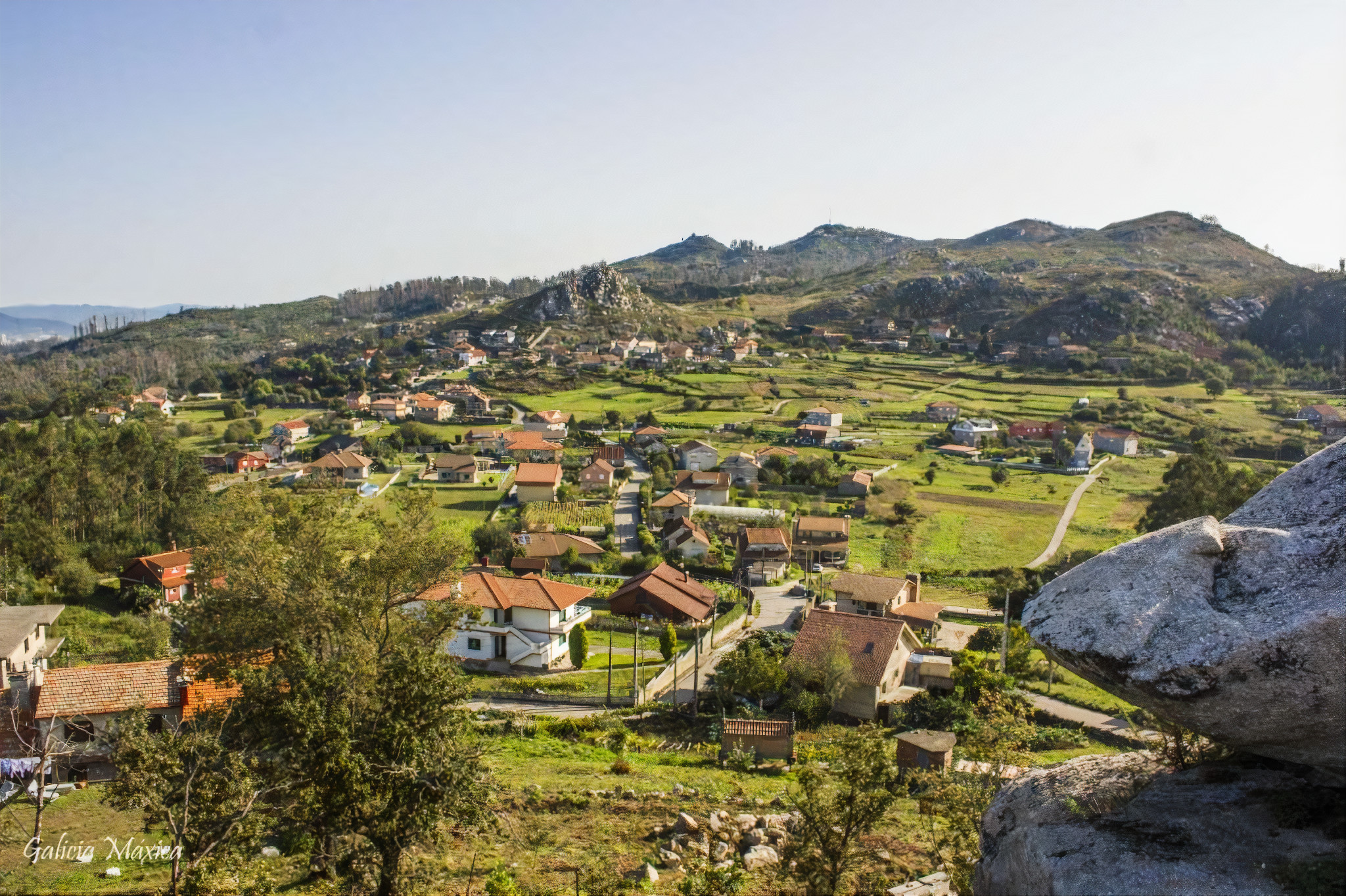 Parroquia de Chandebrito. Foto: Galicia Máxica.