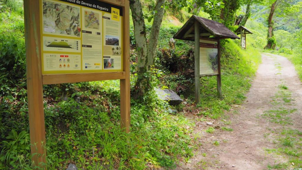 Comienzo de la ruta da Devesa (turismo.gal)