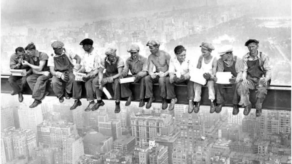 Construcción del Rockefeller Center.