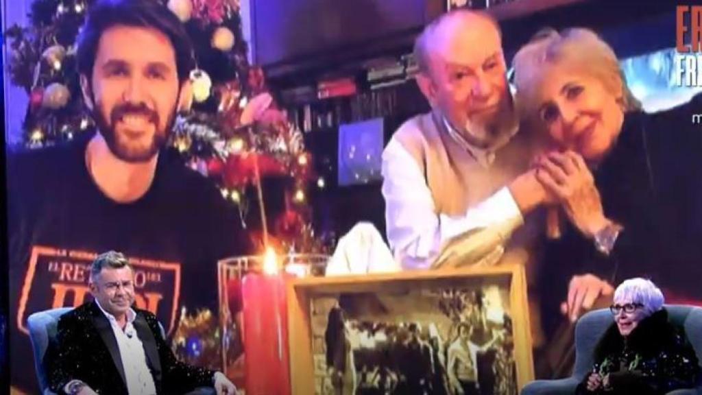 Concha Velasco en 'Sábado Deluxe' junto a una imagen con su hijo Manuel y el padre de su hijo.