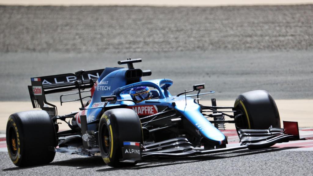 Fernando Alonso, durante los test de pretemporada en Barein