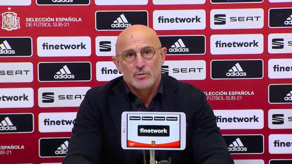 Luis de la Fuente en rueda de prensa