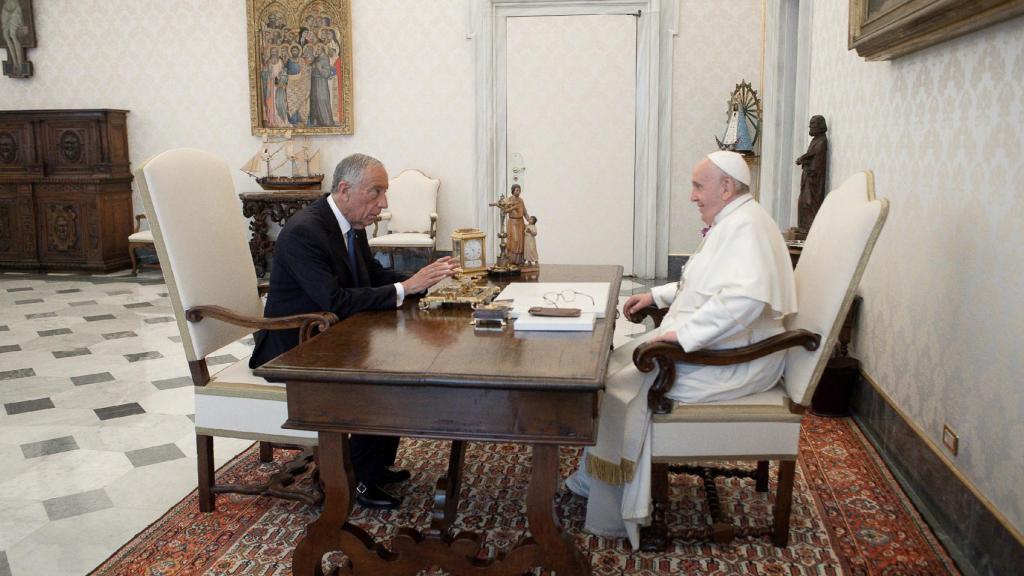 El presidente de Portugal, Marcelo Rebelo de Sousa, durante una audiencia con el papa Francisco hace unos días.