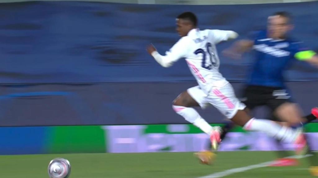 Penalti sobre Vinicius
