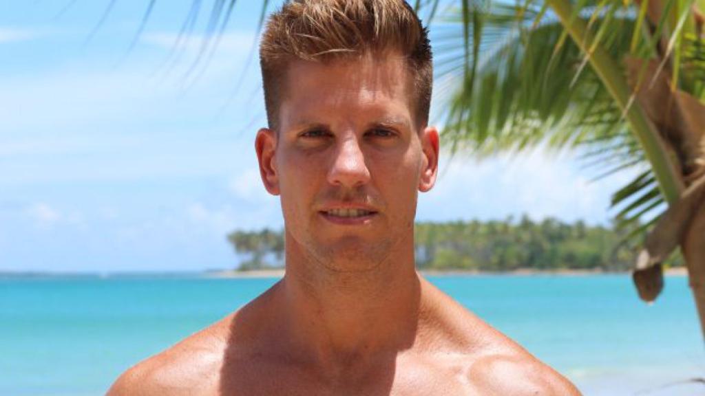 Carlos Algora ha sido detenido en Gran Canaria, acusado de abusar de una joven junto a otros amigos.