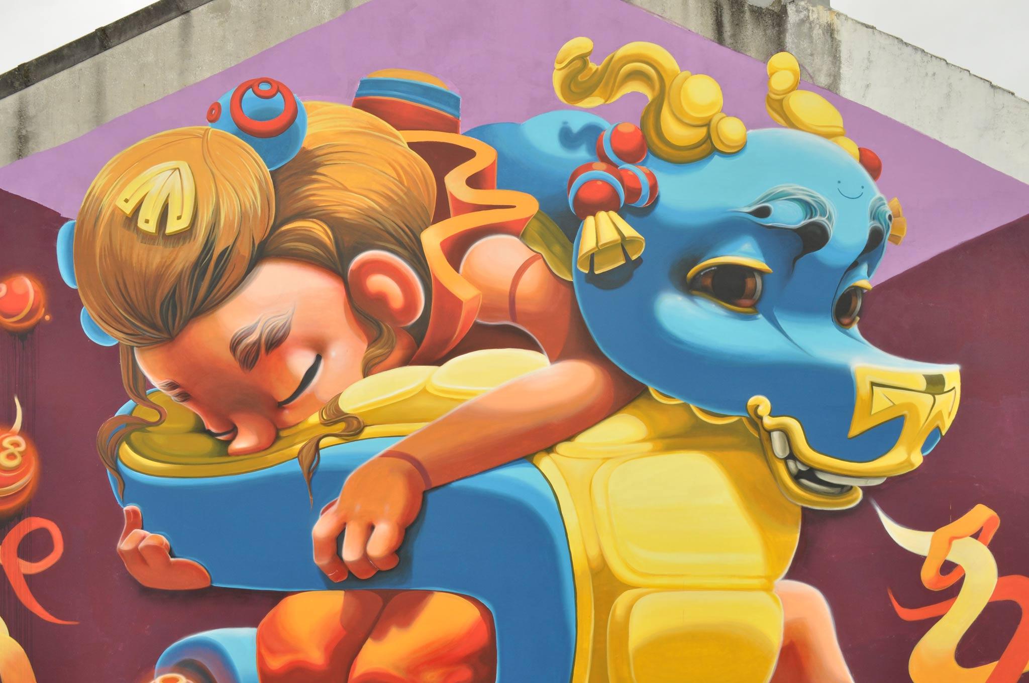 Detalle de Espello, de Animalitoland en Carballo (derrubandomuros.gal)