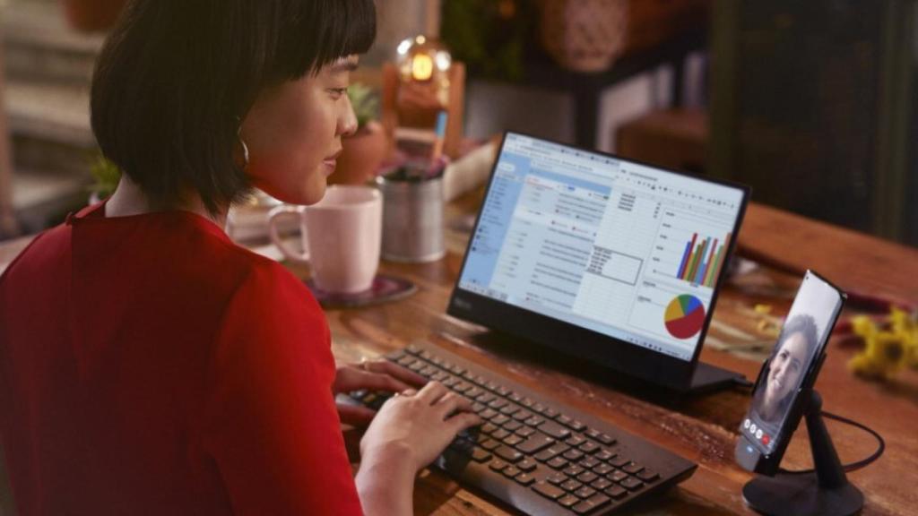 Motorola convierte el Motorola Edge+ en el mejor PC para hacer videollamadas