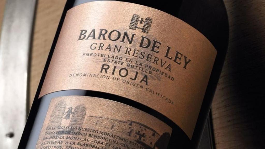 Detalle de una botella de Barón de Ley.