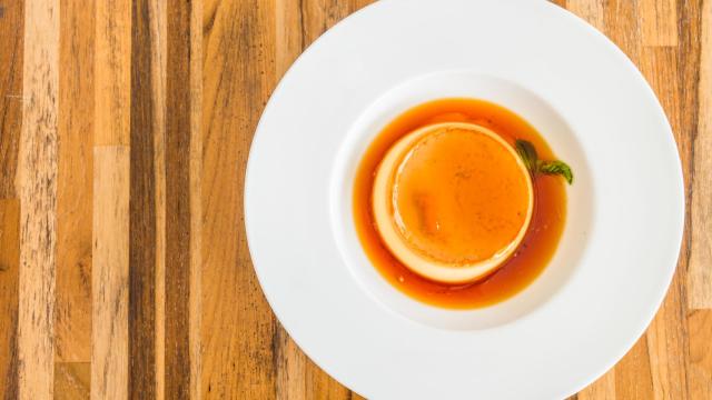 Cómo hacer flan de queso sin horno