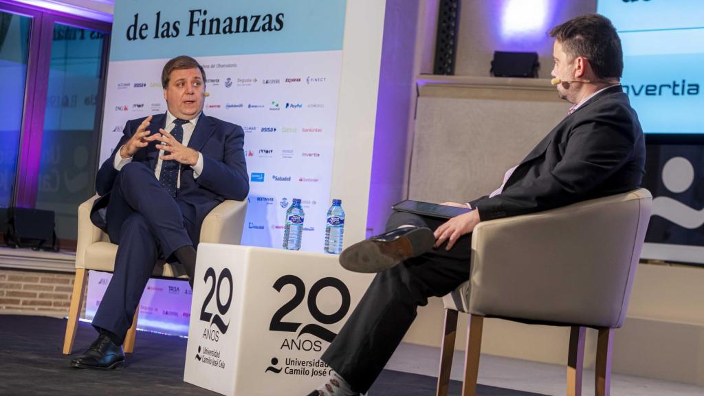 El presidente de Correos, Juan Manuel Serrano, en el Observatorio de las Finanzas organizado por EL ESPAÑOL.