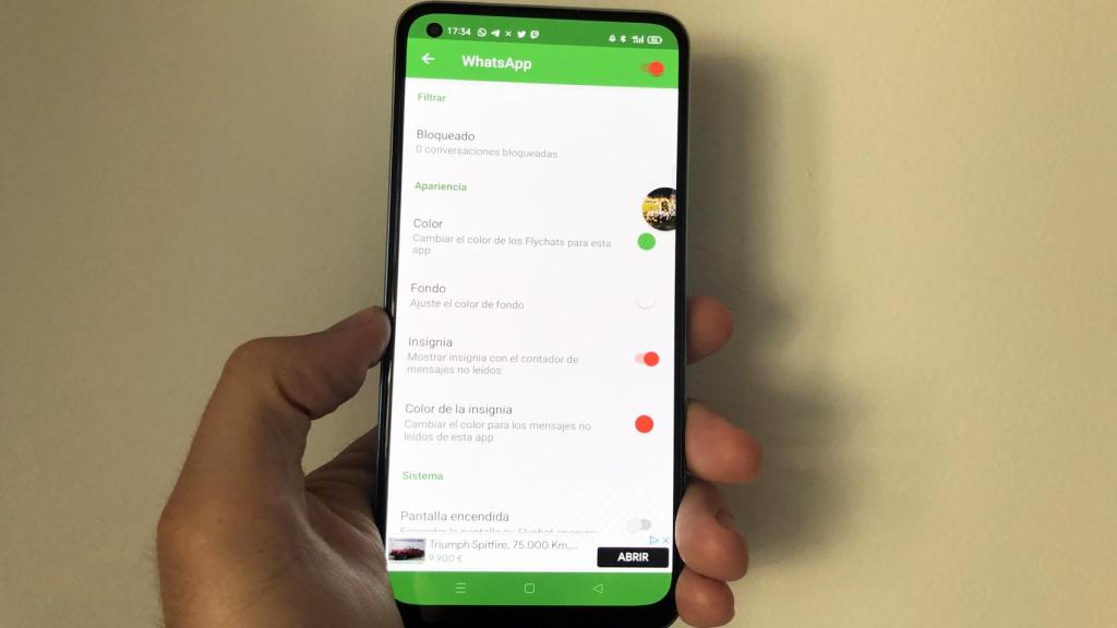 También se puede utilizar la aplicación Flychat.