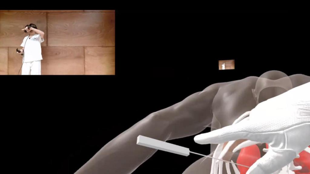 José Ibeas presentando la solución de realidad virtual para los cirujanos de la startup Anais Medical