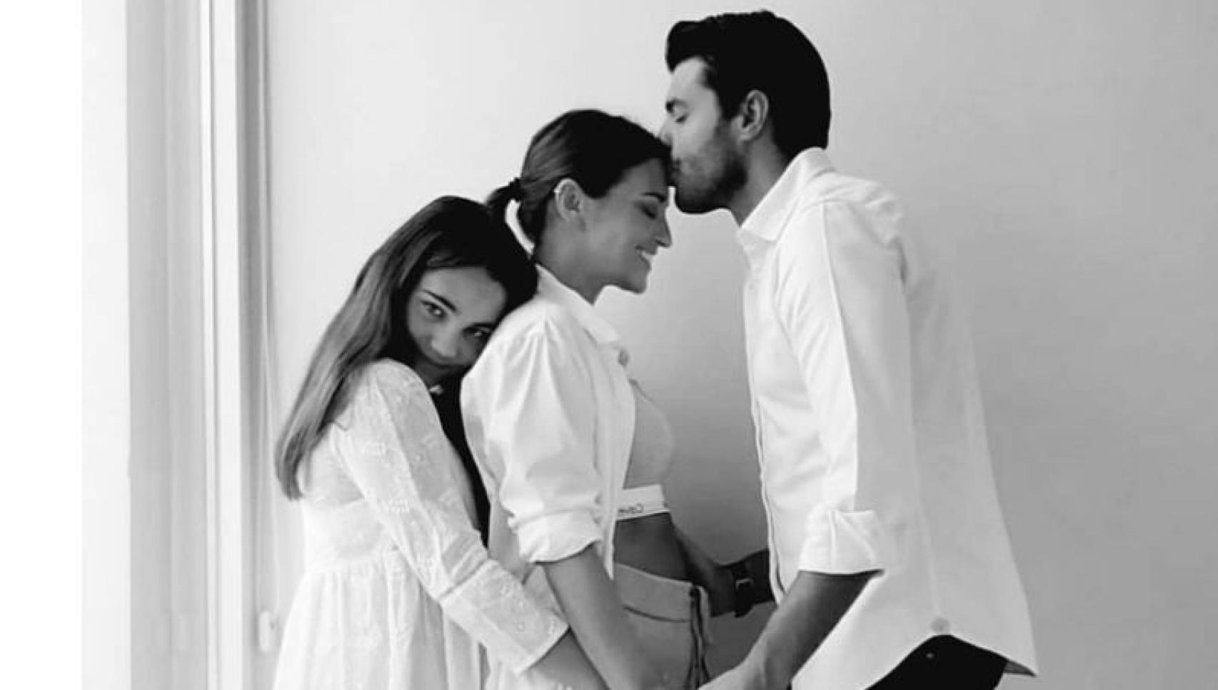 Con esta foto anunciaba en sus redes a finales de septiembre su segundo embarazo.