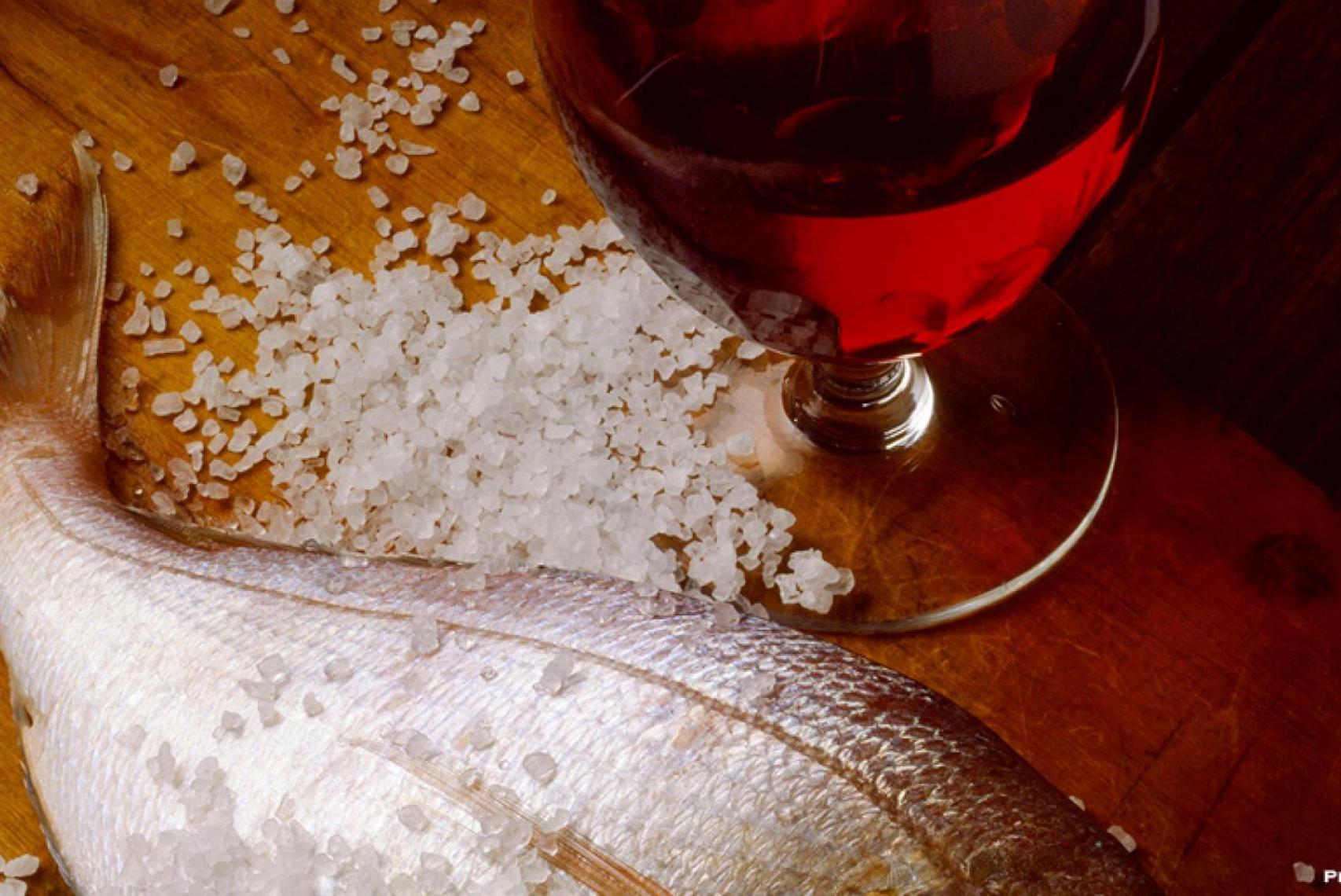 Vino tinto y pescado, ¿por qué no?