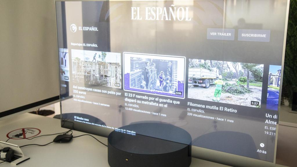 Xiaomi Mi TV LUX Transparent Edition