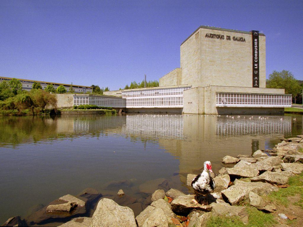 Aves en el Parque da Música de Santiago (Santiago Turismo).
