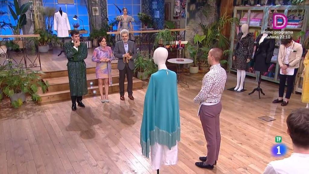 La réplica de Pertegaz que ha hecho Gabriel.