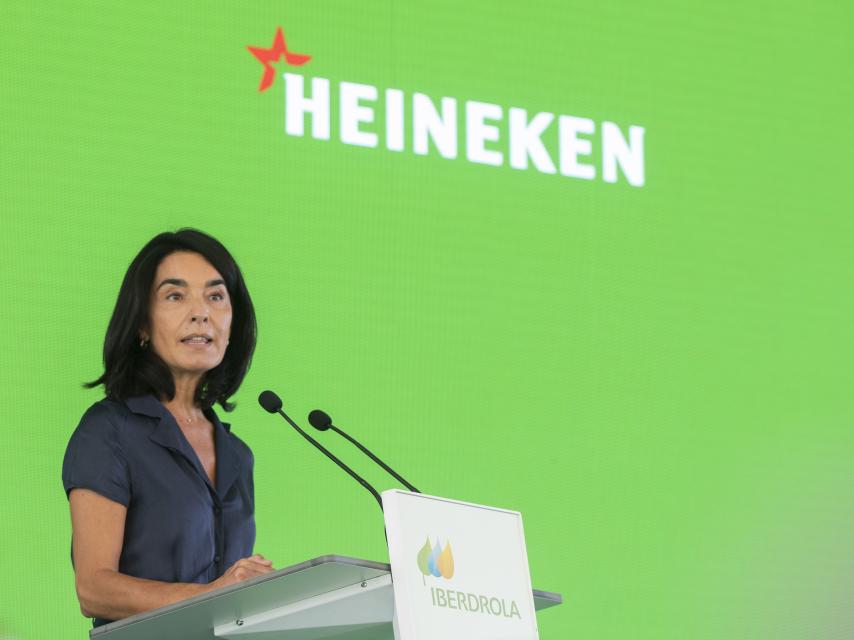 Carmen en la inauguración de la planta en Andévalo.