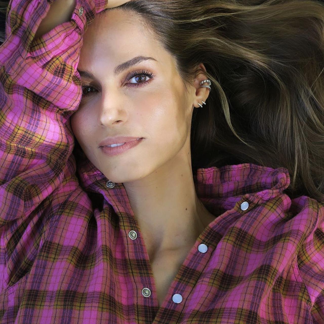 Ariadne en la imagen junto a la que contaba su pesadilla con la Covid-19.