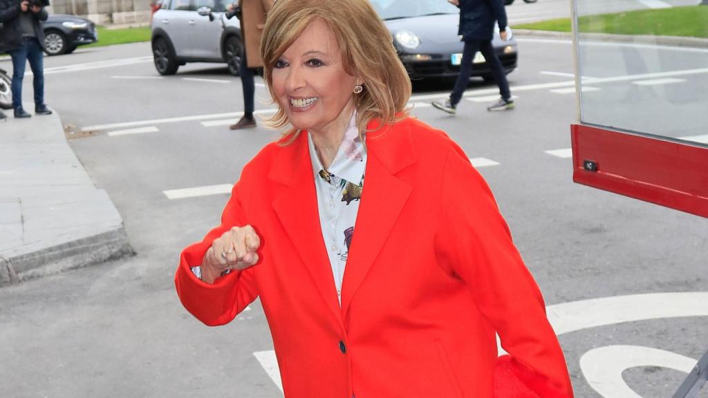 María Teresa Campos el día que promocionó en el centro de Madrid su programa 'Las Campos Móvil'.