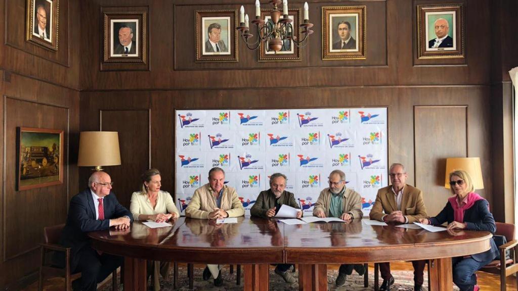 El equipo directivo de Hoy por ti.