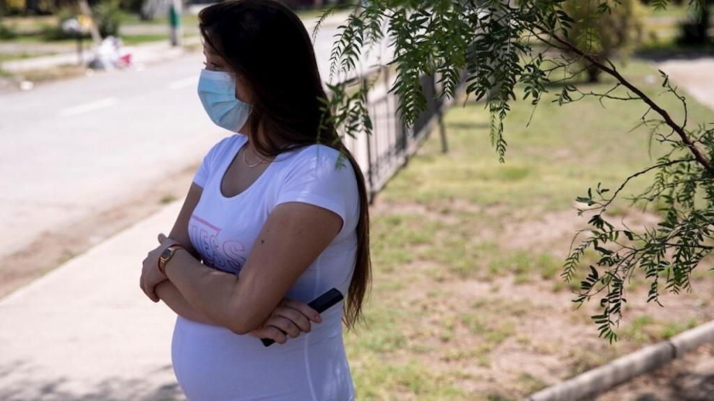 Valentina, una de las 140 mujeres que se quedaron embarazadas tras tomar píldoras dañadas.