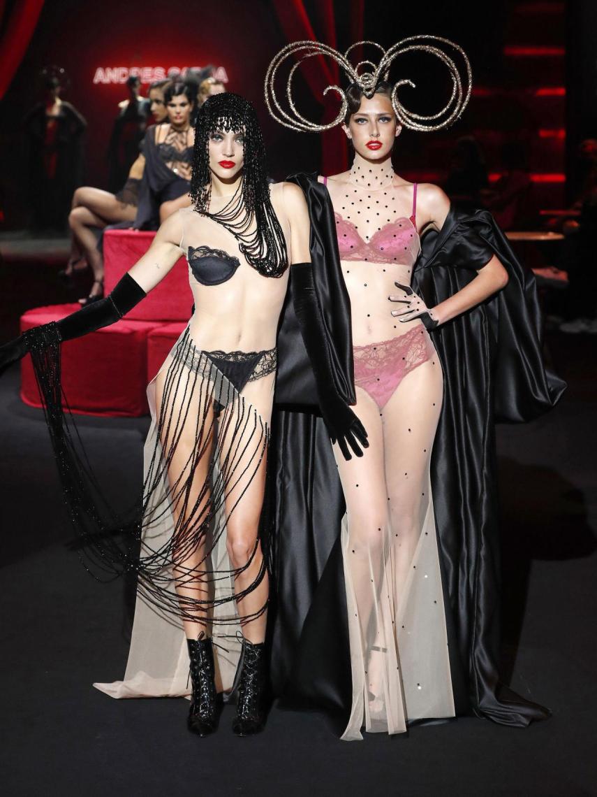 Andres Sardá ha presentado su colección 'Who is she?'