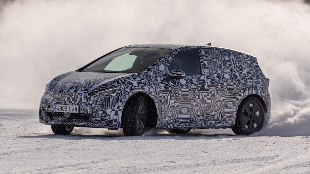 Pruebas de desarrollo del nuevo Cupra Born.