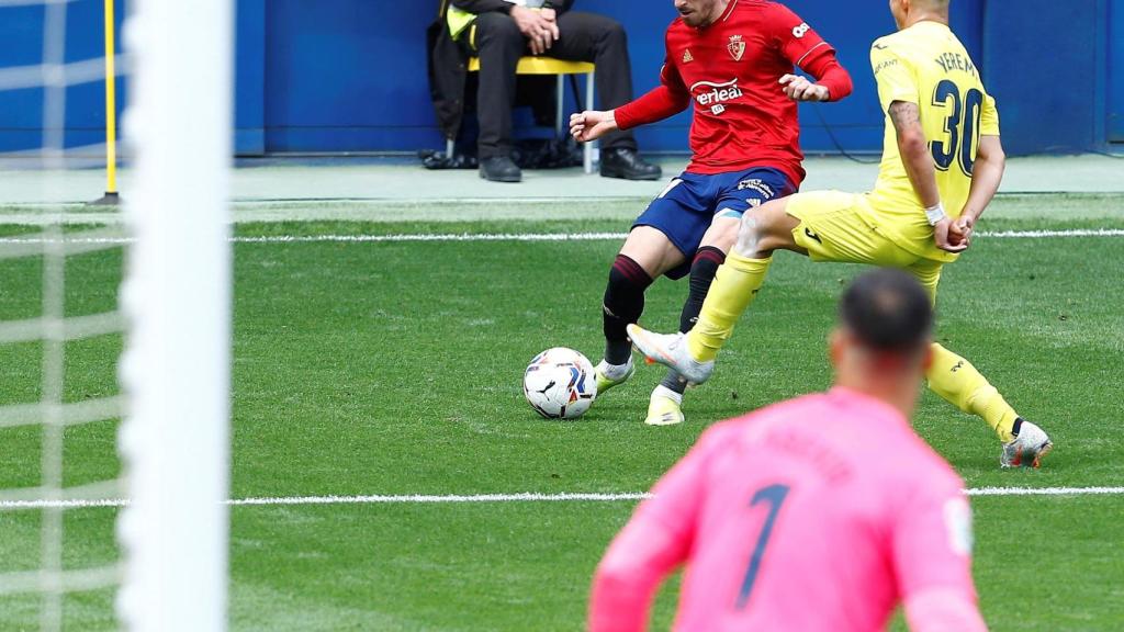 Kike Barja y Yeremi Pino, durante el Villarreal - Osasuna