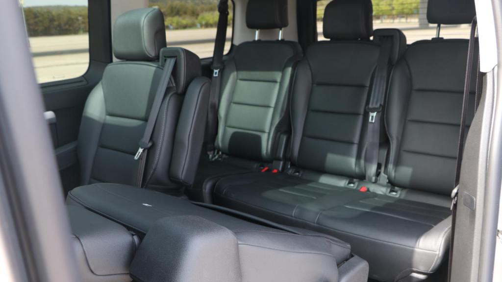 Tercera fila de asientos.