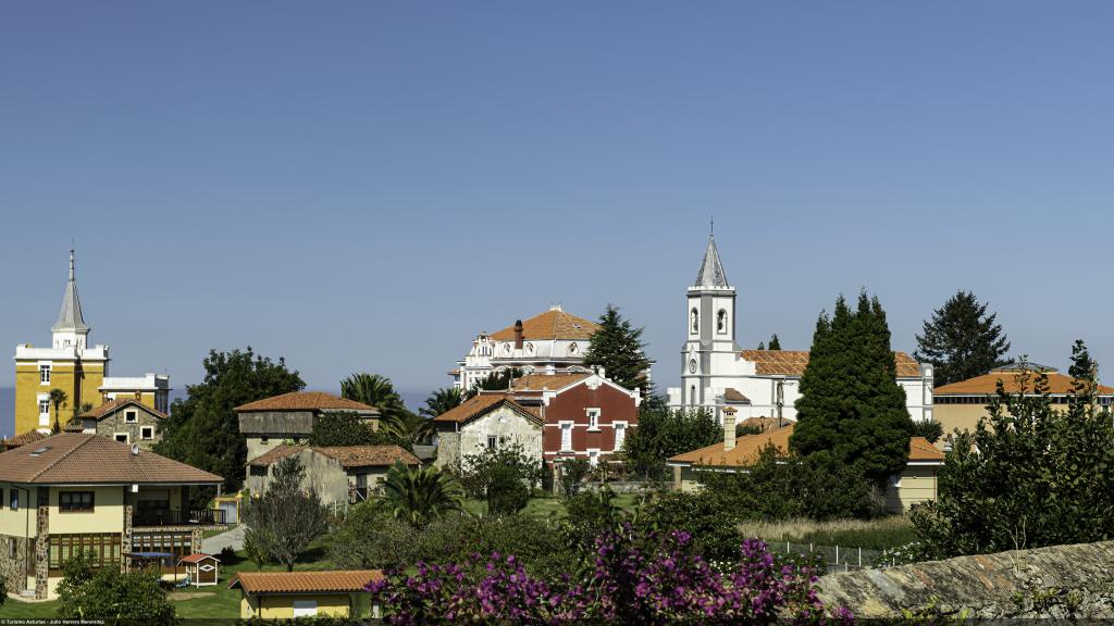 Vista panorámica de Somao desde El Noceo.