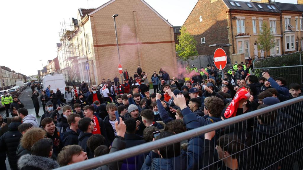 Aficionados del Liverpool antes del partido contra el Real Madrid