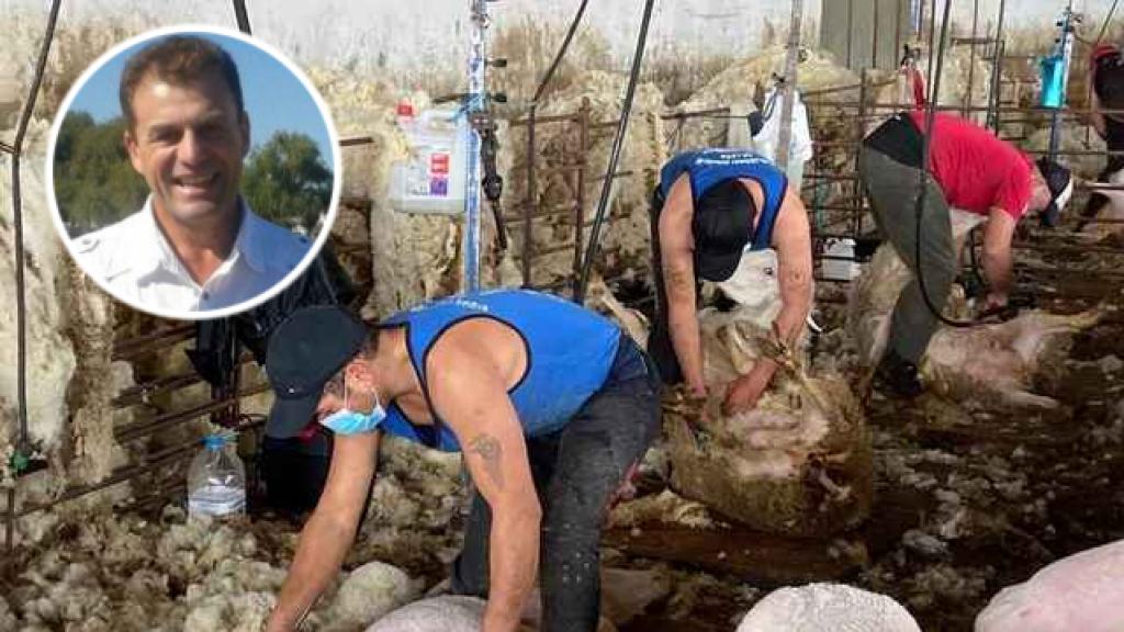 Andrés Furtado, jefe de la cuadrilla de 25 esquiladores contagiados en Extremadura.