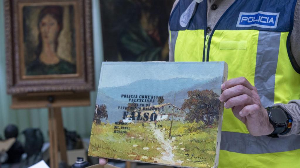 Uno de los cuadros marcados como falsos.