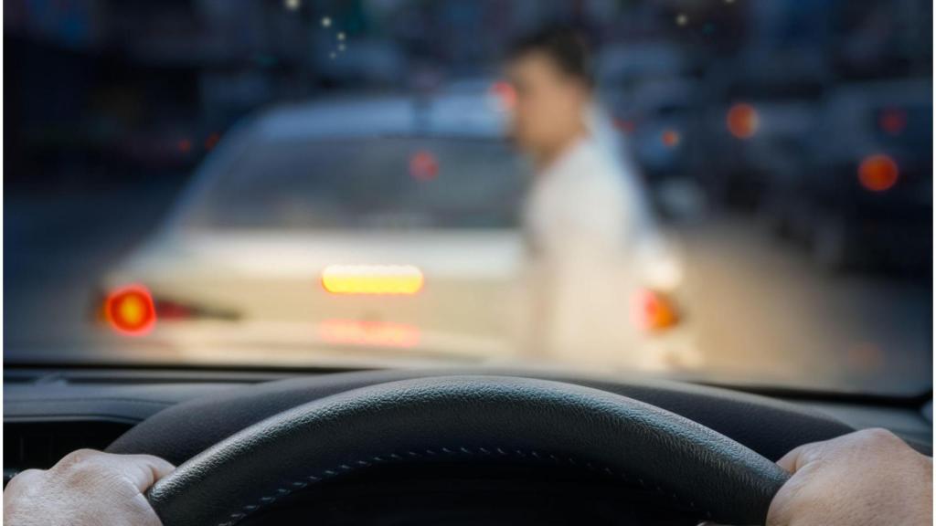 Muere un hombre de 65 años en Carballo al ser alcanzado por un coche que impactó contra otro