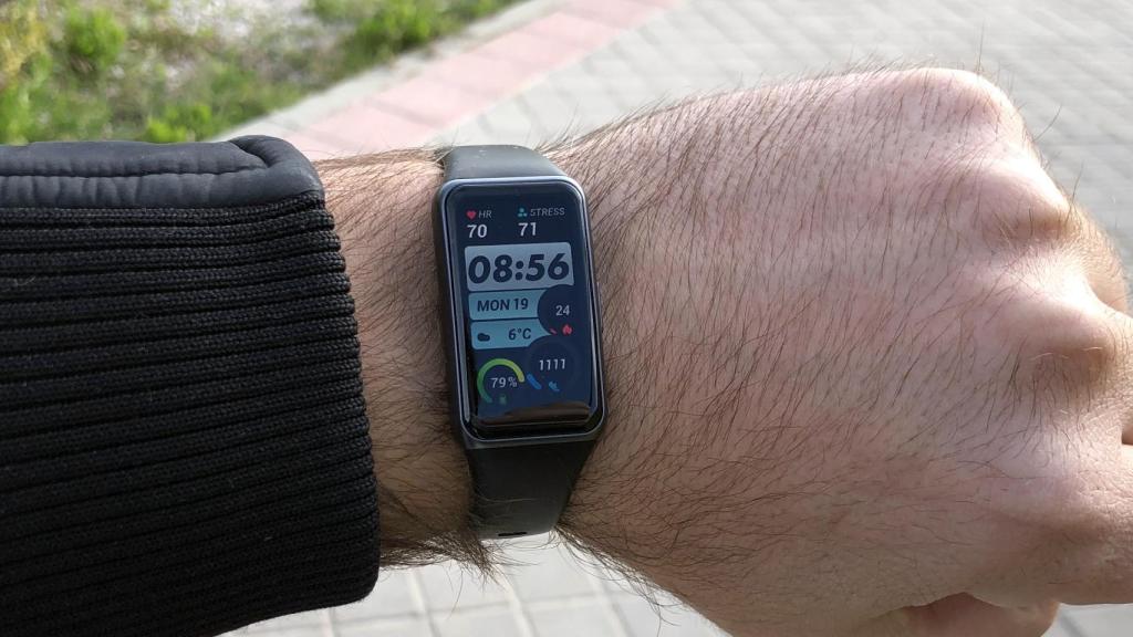 Así es la pantalla de la Huawei Band 6.