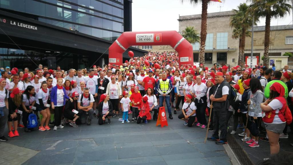 Camino Solidario 700: 36 kilómetros, desde Vigo hasta Pontevedra, contra la leucemia